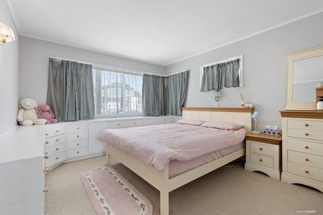 Photo of property in 11a Pax Avenue, Forrest Hill, Auckland, 0620