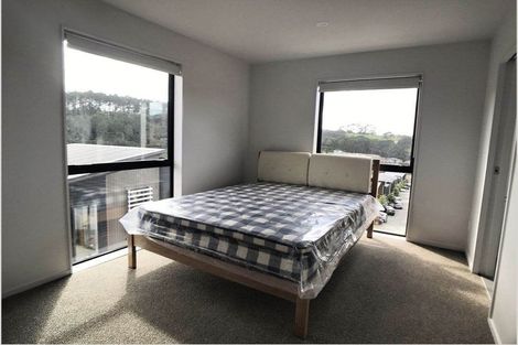 Photo of property in 1 Kanona Way, Albany Heights, Auckland, 0632