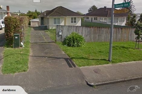 Photo of property in 77 Reeves Road, Pakuranga, Auckland, 2010