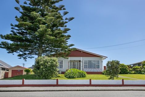 Photo of property in 36 Reid Street, Blaketown, Greymouth, 7805