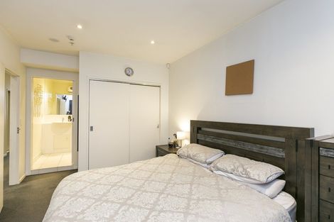Photo of property in Wall Street On Lambton, 6/326 Lambton Quay, Wellington Central, Wellington, 6011