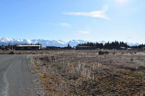 Photo of property in 10 Tussock Crescent, Twizel, 7901