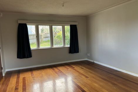 Photo of property in 2/5 Forrest Road, Milford, Auckland, 0620