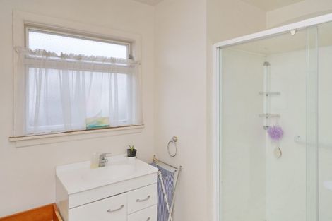 Photo of property in 98 Bickerton Street, Wainoni, Christchurch, 8061