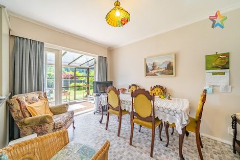 Photo of property in 1 Craig Grove, Elderslea, Upper Hutt, 5018