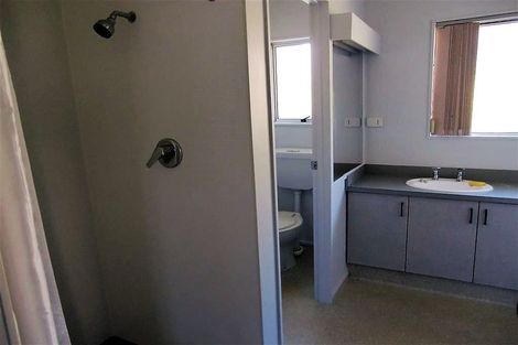 Photo of property in 4 Euclid Street, Vogeltown, New Plymouth, 4310