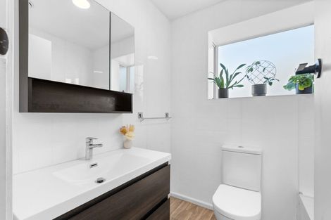 Photo of property in 1/93 Tedder Avenue, North New Brighton, Christchurch, 8083