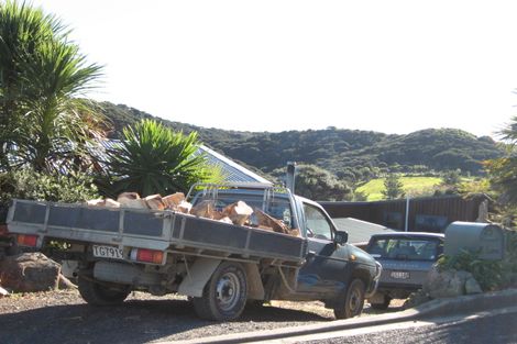 Photo of property in 25 Oneroa Road, Russell, 0202