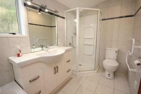 Photo of property in 143 Mount Pleasant Road, Mount Pleasant, Christchurch, 8081