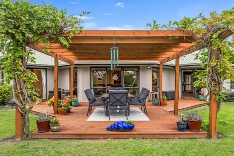 Photo of property in 142 Rangiora Woodend Road, Woodend, 7610