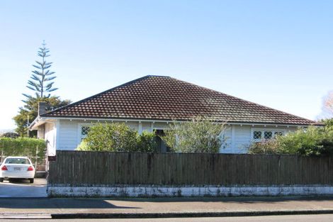 Photo of property in 15 Pirie Street, Palmerston North, 4410