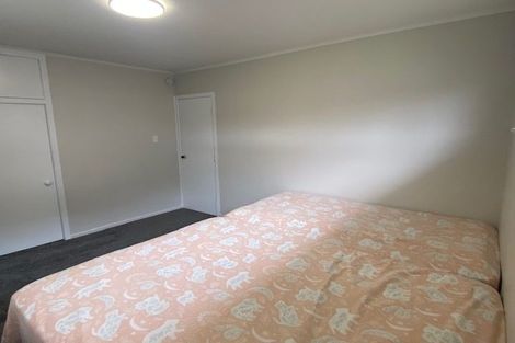 Photo of property in 17 Diana Drive, Glenfield, Auckland, 0627