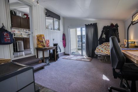 Photo of property in 22 Domett Esplanade, Cobden, Greymouth, 7802