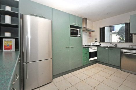 Photo of property in 15/18 Alicante Avenue, Hillpark, Auckland, 2102