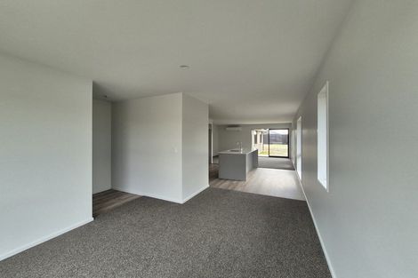 Photo of property in 35 Sanders Way, Rolleston, 7614