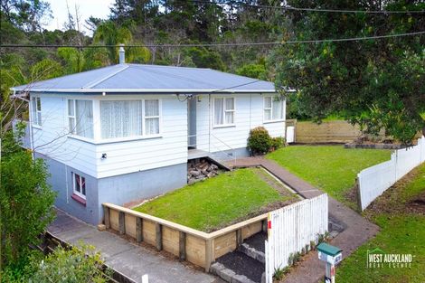 Photo of property in 67 Pine Avenue, Henderson, Auckland, 0612