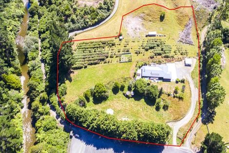 Photo of property in 182 Karapoti Road, Craigs Flat, Upper Hutt, 5372