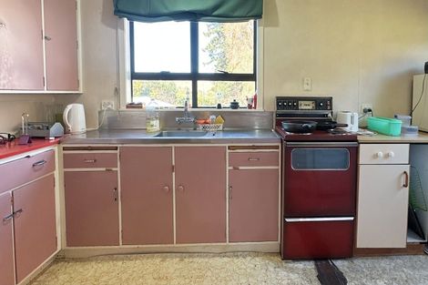 Photo of property in 3 Waitipapa Road, Hunterville, 4730