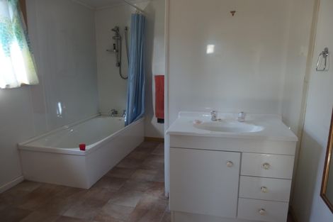 Photo of property in 9 Bristol Street, Pareora, 7912