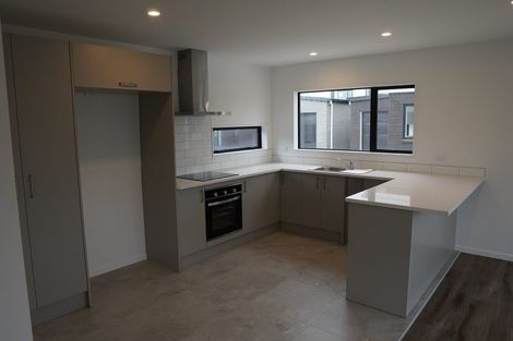 Photo of property in 36 Black Beech Crescent, Takanini, 2110