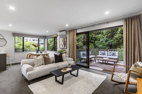 Photo of property in 129b Rangatira Road, Beach Haven, Auckland, 0626