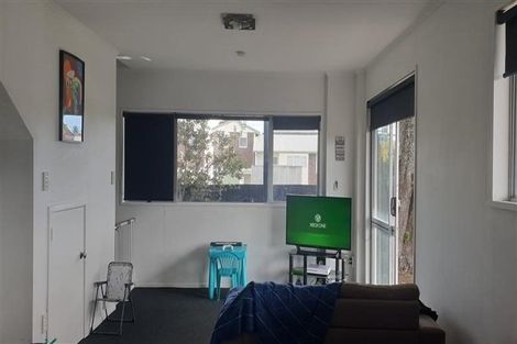 Photo of property in 94 Oceanbeach Road, Mount Maunganui, 3116