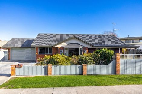 Photo of property in 4 Cubitt Street, Blenheim, 7201
