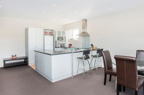 Photo of property in Bay View, 3/90 Customhouse Street, Gisborne, 4010