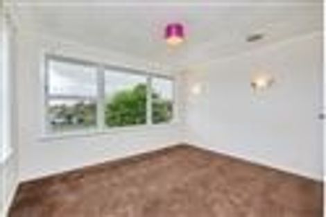 Photo of property in 38 Christmas Road, Manurewa, Auckland, 2102