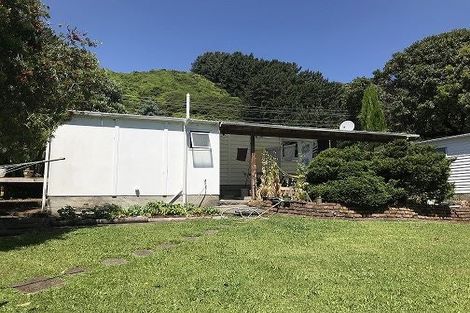 Photo of property in 188 Main Road South, Raumati South, Paraparaumu, 5032