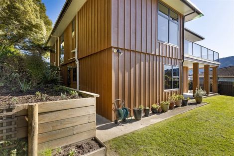 Photo of property in 103 Main Rd Havelock, Havelock, 7100