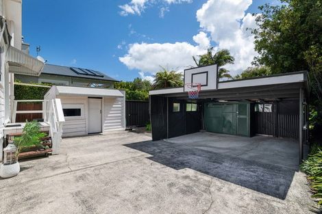 Photo of property in 25 Mewburn Avenue, Mount Eden, Auckland, 1024