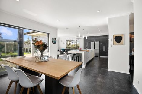 Photo of property in 1567 Kakaramea Road, Ngahinapouri, Hamilton, 3290