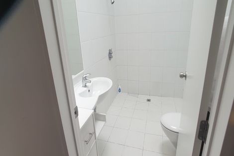 Photo of property in 28 Waterview Downs, Waterview, Auckland, 1026