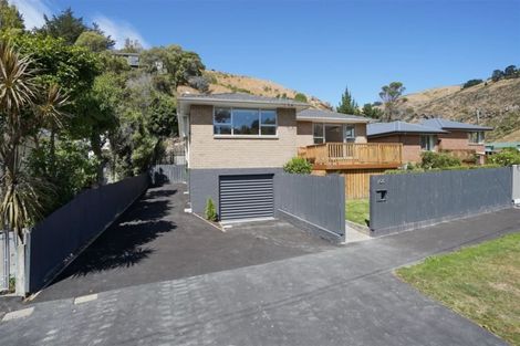 Photo of property in 105 Bay View Road, Moncks Bay, Christchurch, 8081