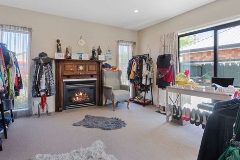 Photo of property in 4 Kotare Avenue, Rangiora, 7400