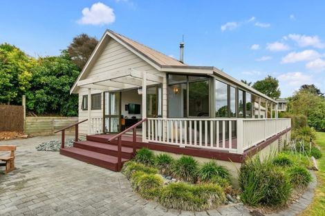 Photo of property in 28 Sheridan Crescent, Leamington, Cambridge, 3432