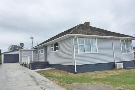Photo of property in 63 Puriri Street, Gonville, Whanganui, 4501