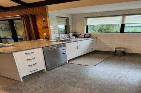 Photo of property in 8336 State Highway 35, Whanarua Bay, Opotiki, 3199