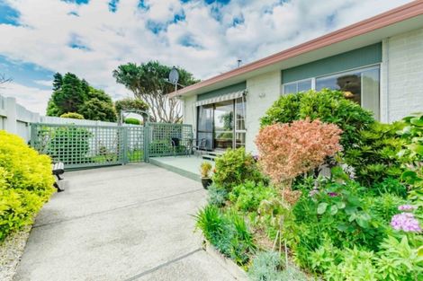Photo of property in 2a Tawa Street, Inglewood, 4330