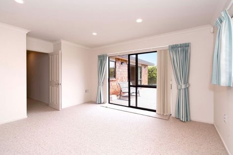 Photo of property in 18 Ludlam Way, Otaki, 5512