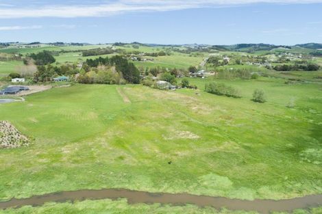 Photo of property in 43 Awatiro Drive, Kaukapakapa, 0871