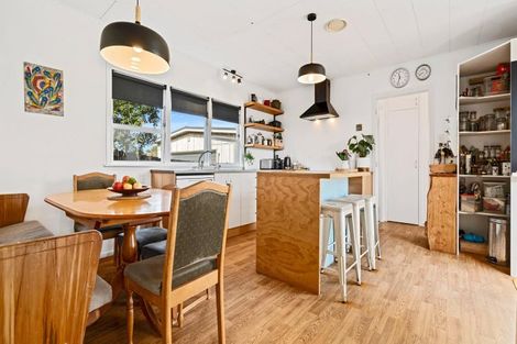 Photo of property in 438 Pukehina Parade, Pukehina, Te Puke, 3189