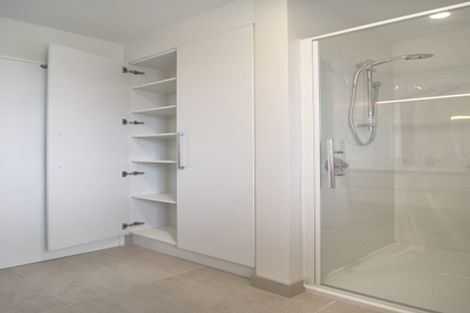 Photo of property in Riverena Flats, 377 Barbadoes Street, Christchurch Central, Christchurch, 8011