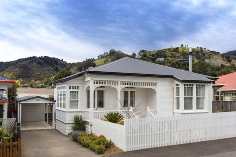 Photo of property in 33 Alton Street, Nelson, 7010
