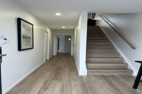 Photo of property in 8e Howe Street, Howick, Auckland, 2014