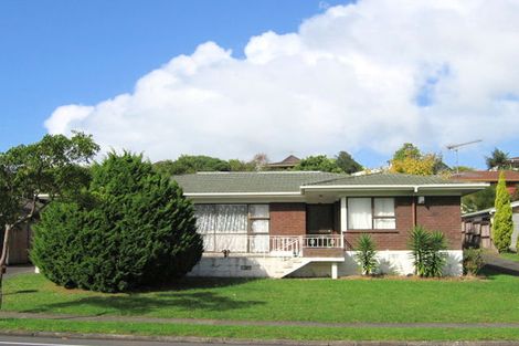 Photo of property in 128 Prince Regent Drive, Half Moon Bay, Auckland, 2012