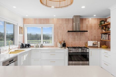 Photo of property in 75 Andersons Line, Clareville, Carterton, 5713