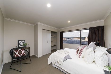 Photo of property in 5 Boronia Court, Milson, Palmerston North, 4414