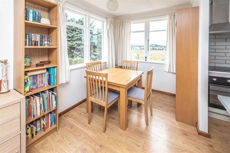 Photo of property in 27 Murch Place, Tawhero, Whanganui, 4500